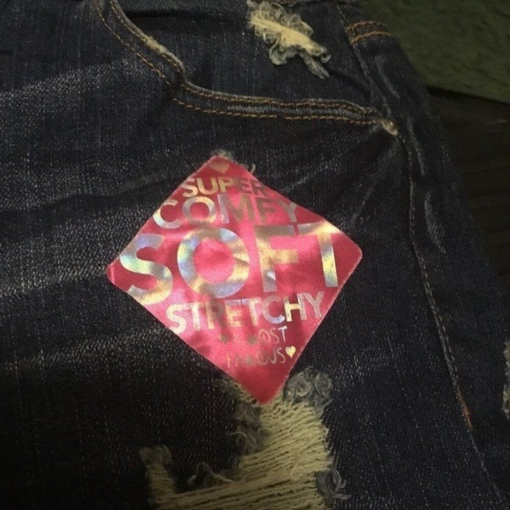 Almost Famous Dark Wash Distressed Destroyed bottom cuff Jean Denim shorts 13 - Picture 4 of 12